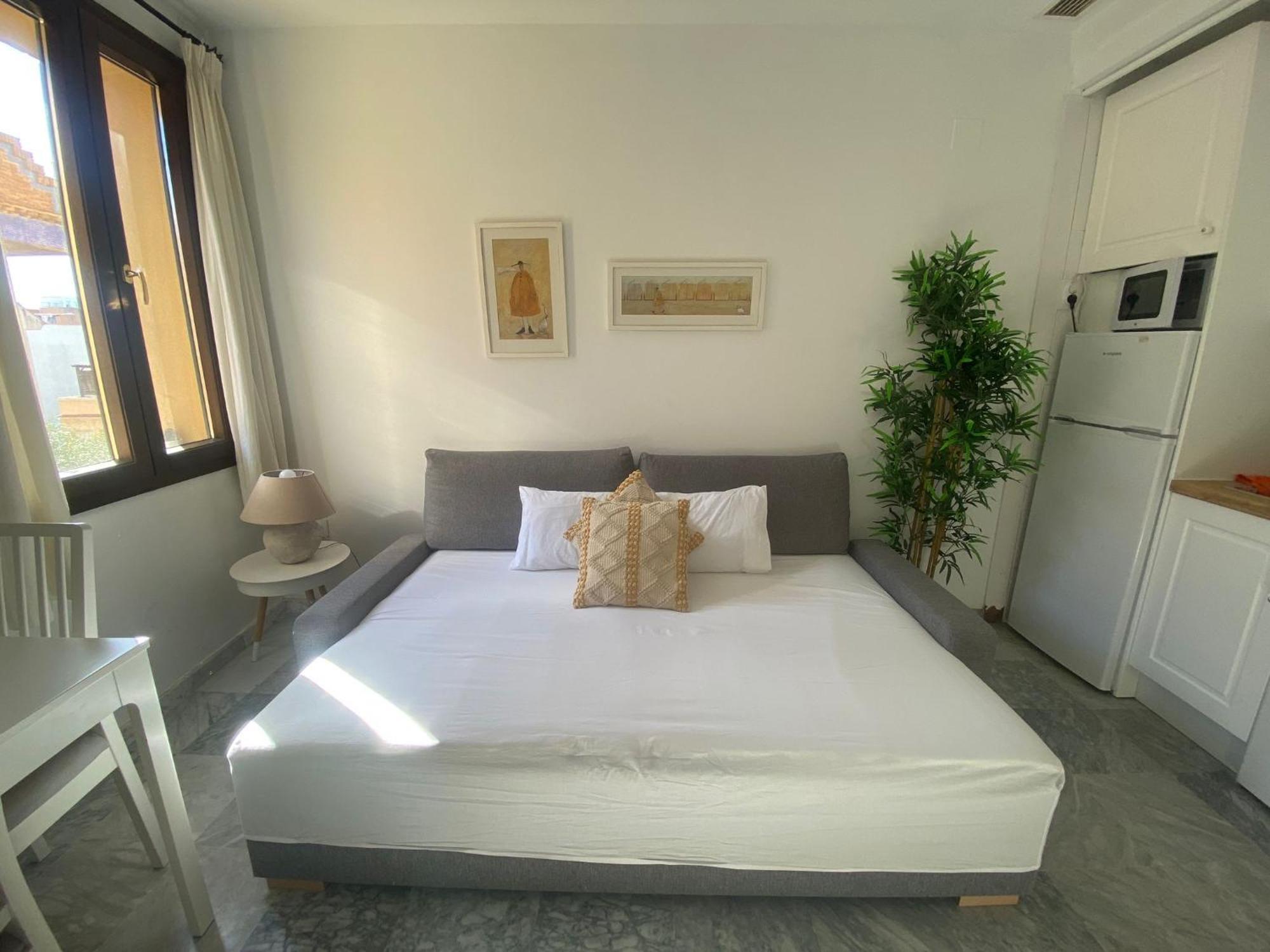 Apartamento Universal La Línea de la Concepción Exteriér fotografie